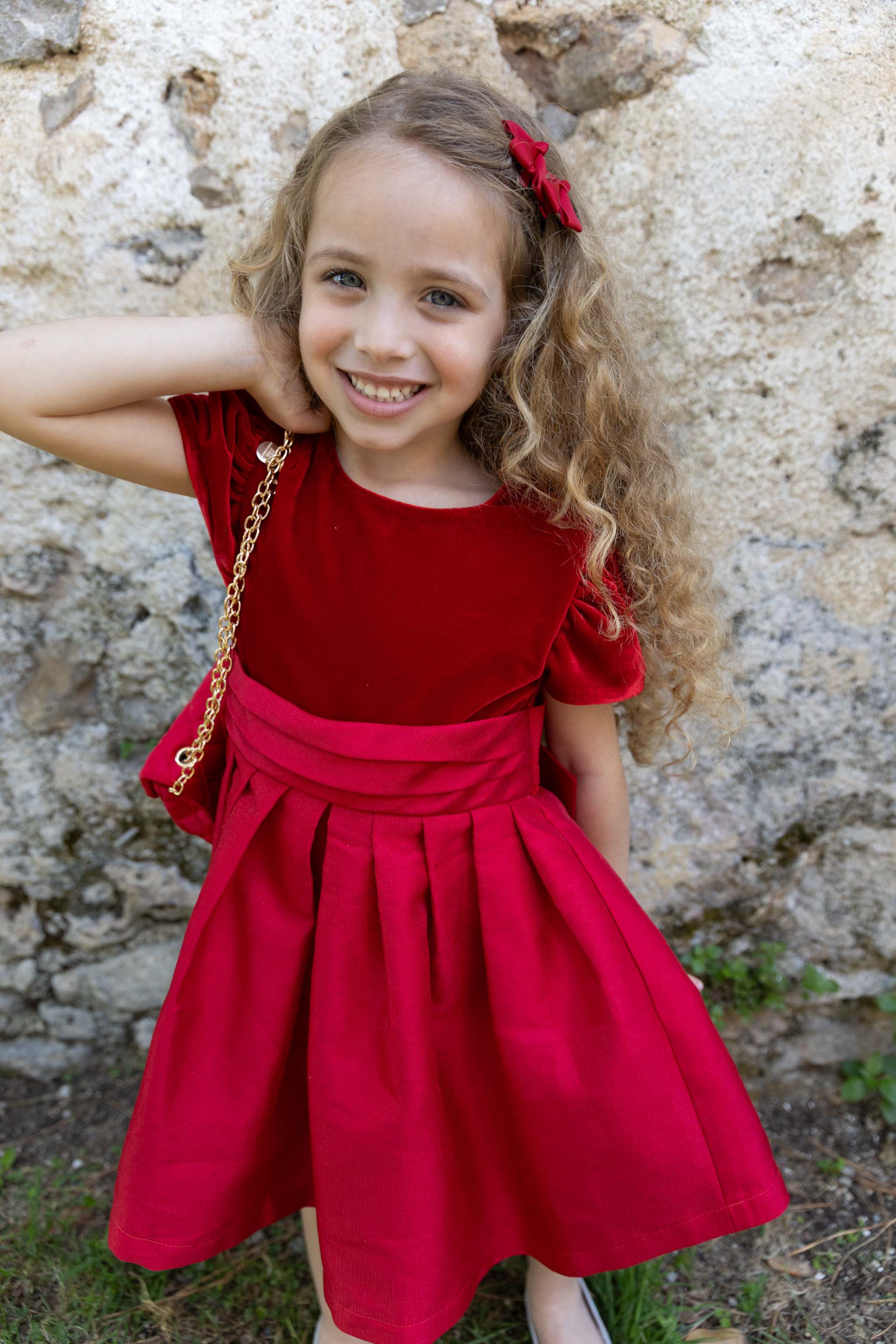 AW25